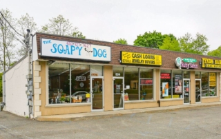 Retail strip center at 820-826 E Jericho Tpke, Dix Hills, NY